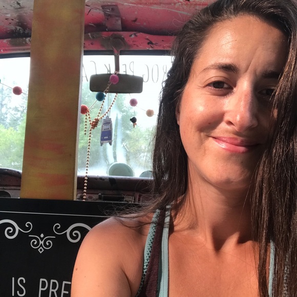 Meet your Posher, Tash - Picture 6 of 6